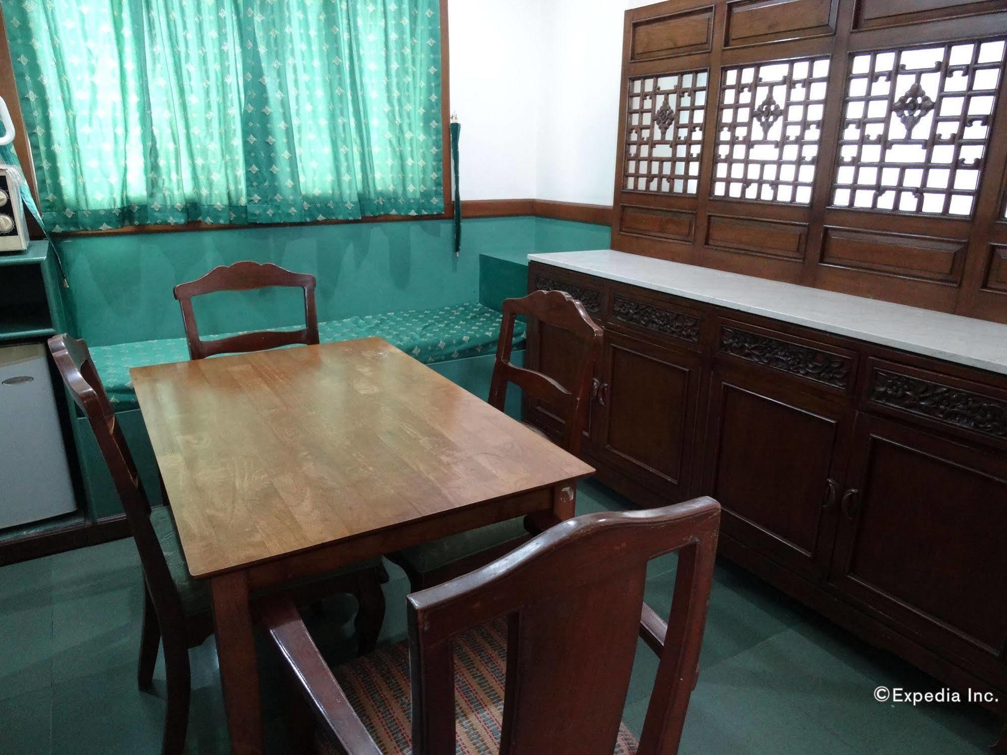 Casa Ruby Pension House Davao Екстер'єр фото
